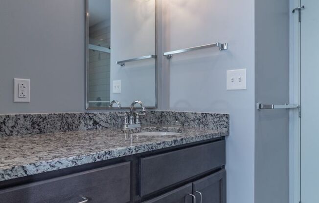 1 bed, 1 bath, 663 sqft, $1,650, Unit 709