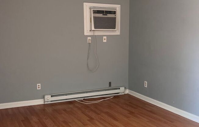 Duplex with Great City Access