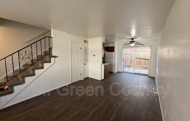 4704 S DARLINGTON AVE