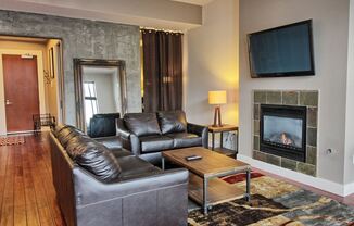 419 S 8th St #205