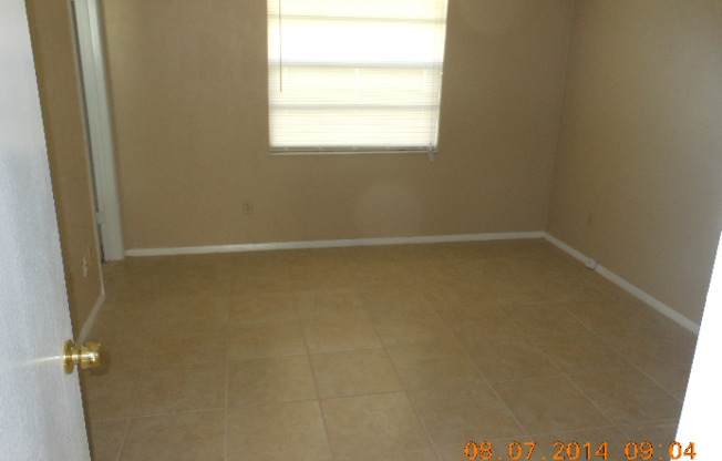 3 beds, 2 baths, $2,200