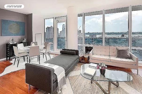 1 bed, 1 bath, 821 sqft, $5,800, Unit 24A