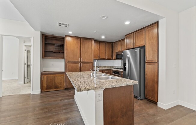 2 beds, 2 baths, 1,050 sqft, $3,500, Unit 351