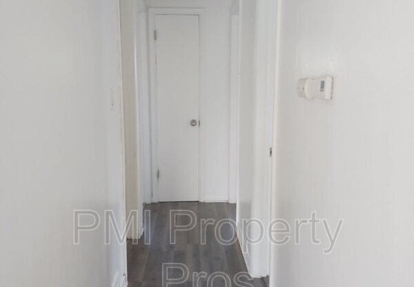 5658 N 61 ST