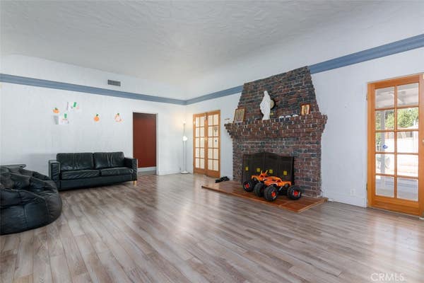 10440 JOHANNA AVE