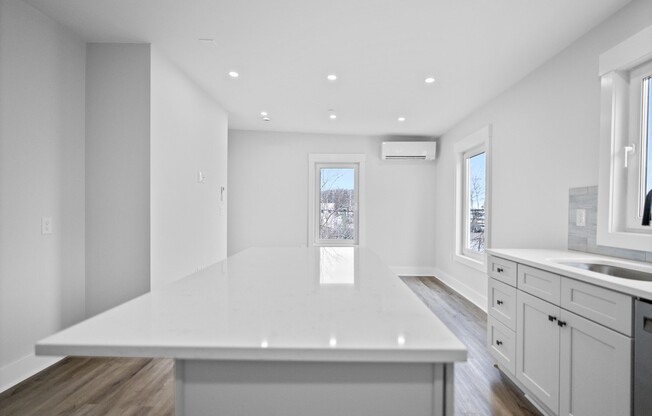 6 GARFIELD AVE