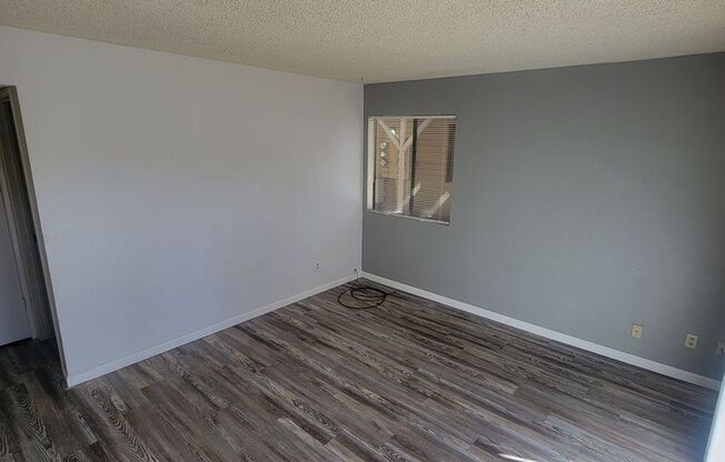 Pontiac Way Apartments