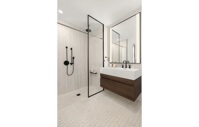 1 bed, 1 bath, 562 sqft, $6,595, Unit 6D