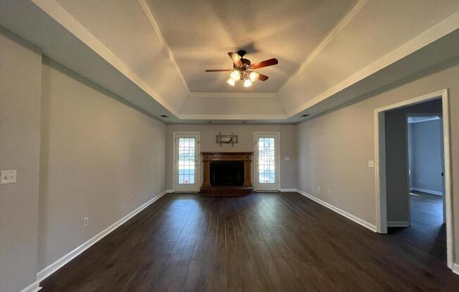 102 S GALA CT