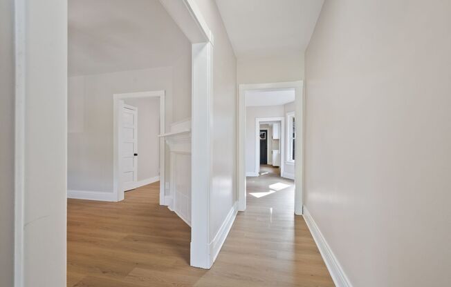 SCORE $500 OFF 1ST MONTH OF RENT THRU 7/31! Stunning 3 bedroom home in Ambridge available now!