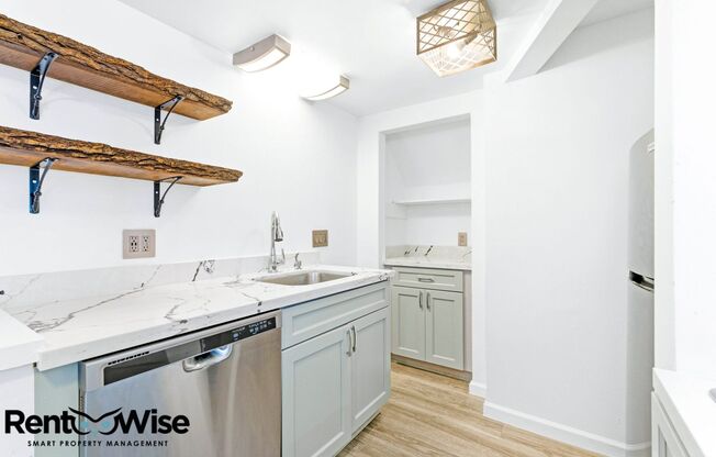 133A Caine Ave