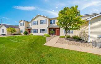 Cascade Shores Townhomes + Flats