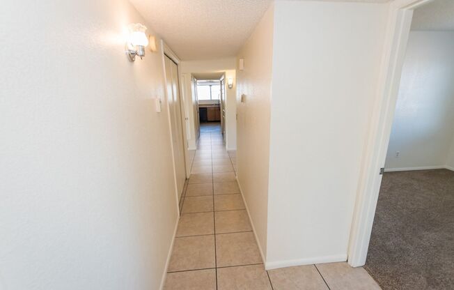 3 beds, 2 baths, $1,250