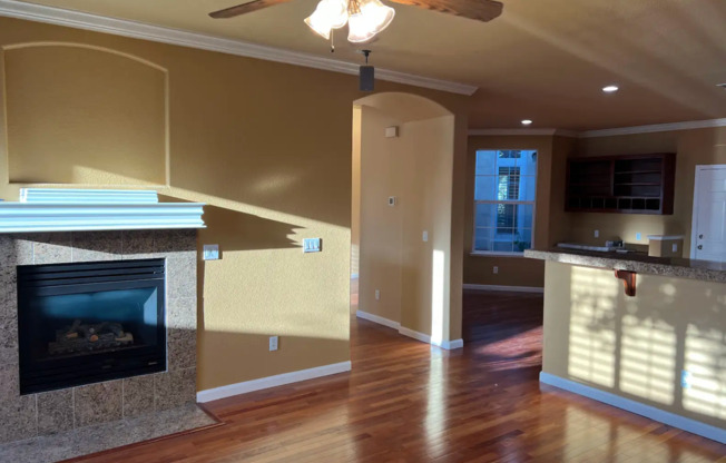 Breath-Taking Natomas 4/3 (Exclusive Private Community) - Golf Course!