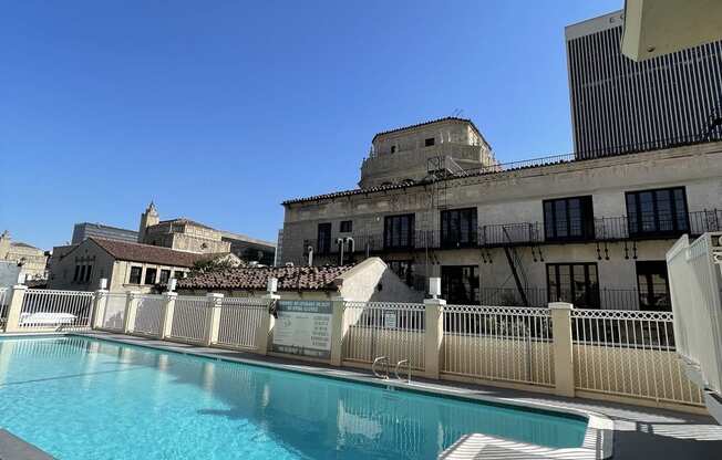 Apartment Building in Los Angeles Pool