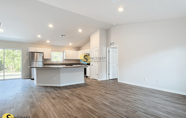 1013 NW 15 TER