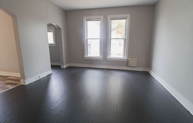 1 bed, 1 bath, 570 sqft, $625, Unit 1515 Franklin Ave