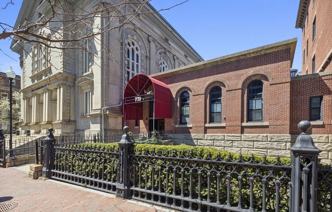 1 bed, 1.5 baths, 926 sqft, $3,975, Unit 309