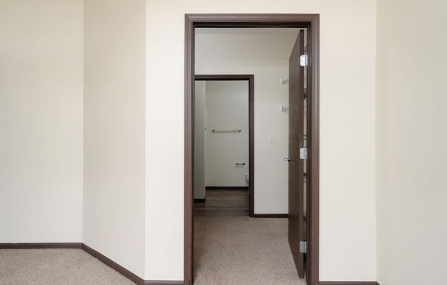 2 beds, 2 baths, 1,101 sqft, $1,900, Unit 116