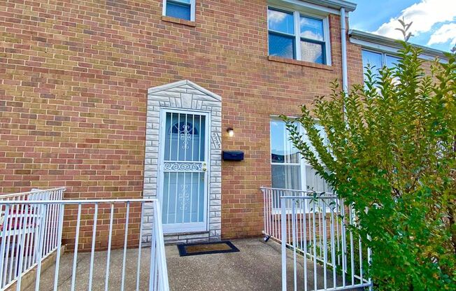 Charming 3Bed/1Bath in Cedonia Neighborhood