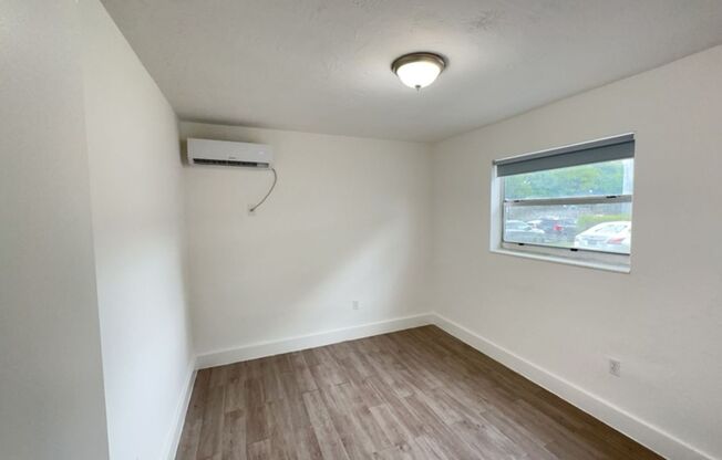 2 beds, 1 bath, 725 sqft, $2,050, Unit AM 4351-21
