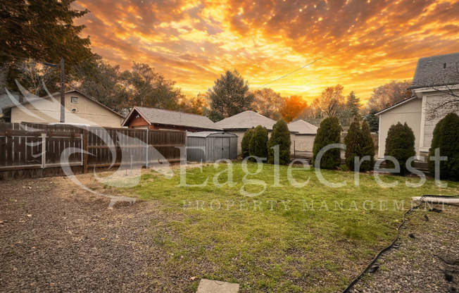 Spacious 3-Bedroom Home with Finished Basement & Fenced Yard