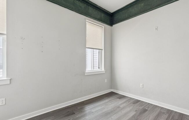 3044 Richmond Street