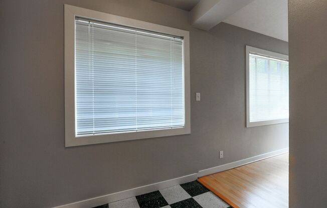 1 bed, 1 bath, 550 sqft, $1,350, Unit 206