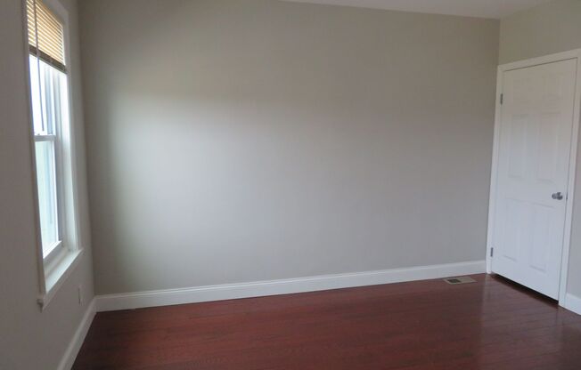 2 beds, 1 bath, $1,500