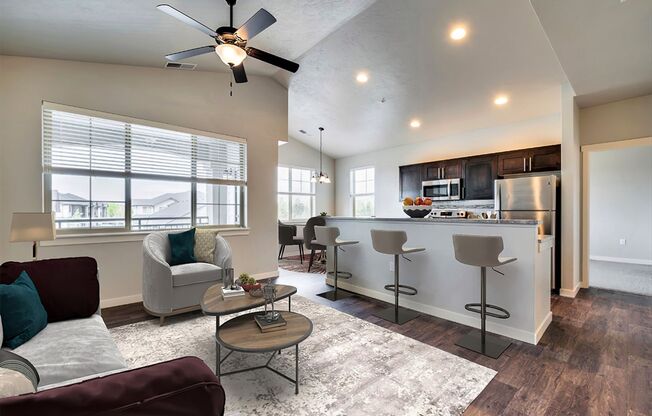 1 bed, 1 bath, 790 sqft, $1,350, Unit B-109
