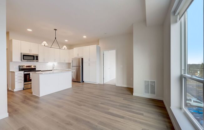 1 bed, 1 bath, 630 sqft, $1,465, Unit 306