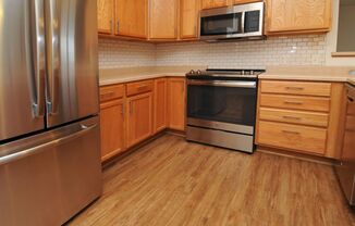 2 beds, 2 baths, 1,216 sqft, $1,850, Unit 214