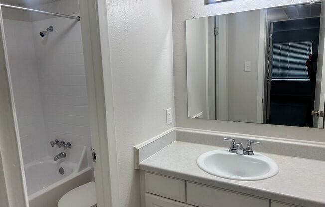 1 bed, 1 bath, 750 sqft, $1,184, Unit ABB-2-110