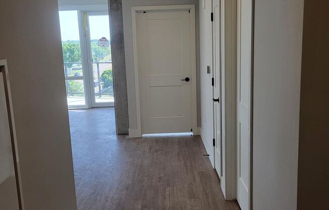 2 beds, 2 baths, 1,229 sqft, $3,500, Unit #428