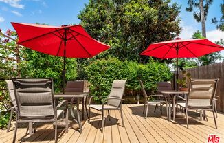 4660 Coldwater Canyon Unit 19