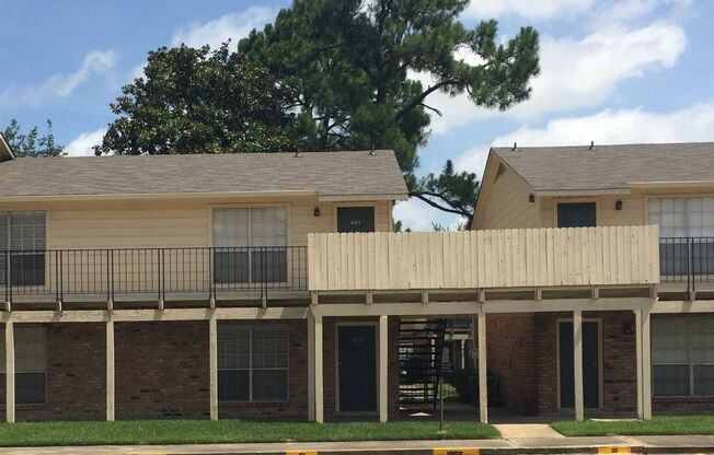 1 bed, 1 bath, 750 sqft, $595, Unit 409