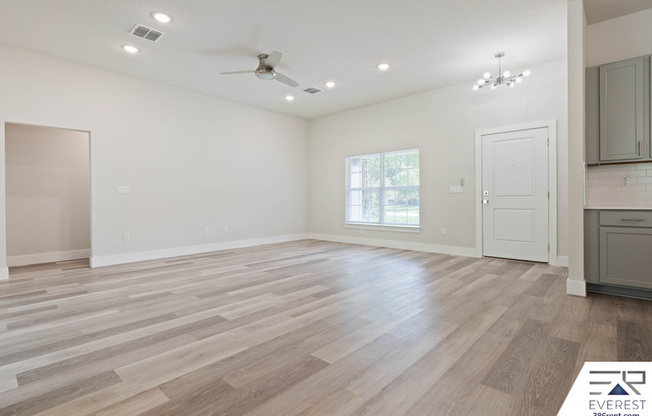 51 WOODSIDE DR