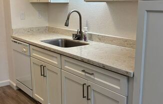 Spacious 2 bed/2 bath condo in Concord