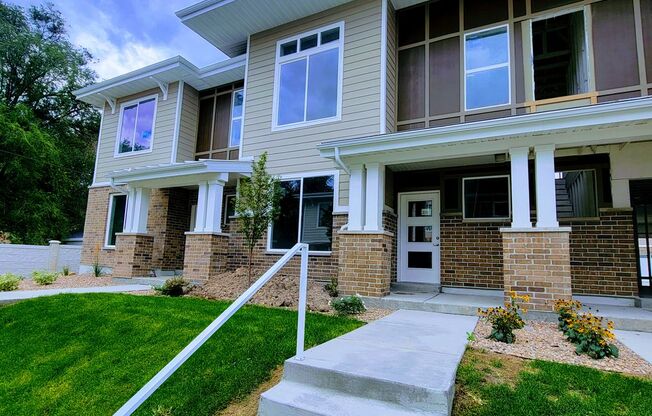 Stunning Townhome!
