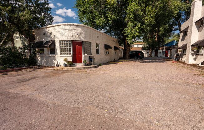 Iron Springs Apartments