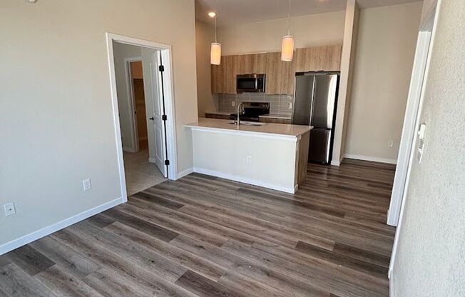 2 beds, 2 baths, 720 sqft, $1,799, Unit 820 #204
