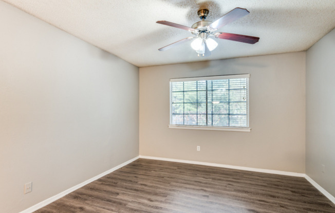1 bed, 1 bath, 1,031 sqft, $1,455