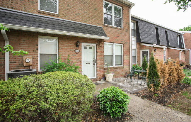 2116 HBR DR