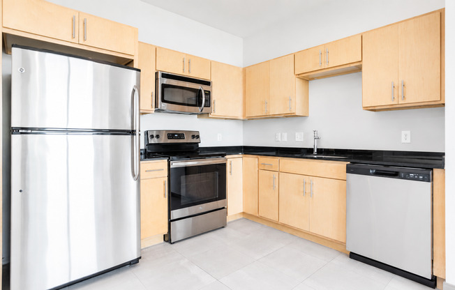 Studio, 1 bath, 477 sqft, $1,425, Unit 1201