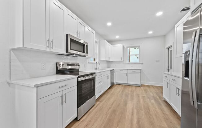 Top of the line House in West Campus for Aug 2027