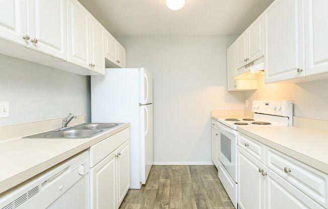 2 beds, 2 baths, 890 sqft, $1,500, Unit 01 - 020