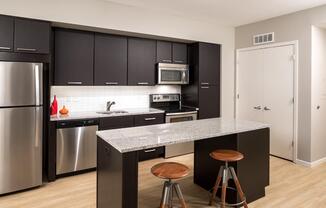 400 S Marquette Avenue