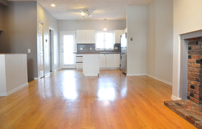 273 SUMNER ST