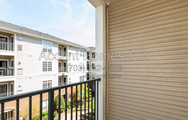 1 bed, 1 bath, 772 sqft, $2,000, Unit 359