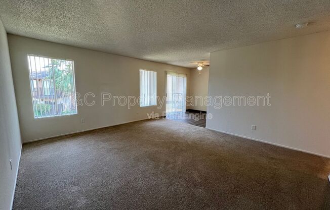 2 beds, 1 bath, 877 sqft, $1,150, Unit 263